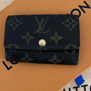 Louis Vuitton Monogram 6 Ring Key Case Circa 2008